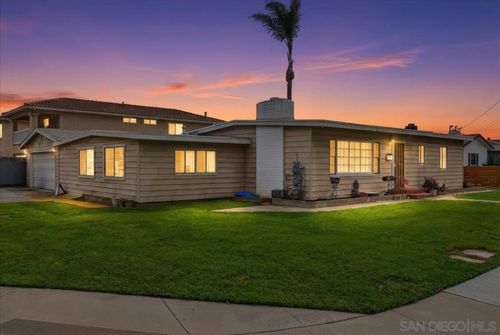 1053 Emory St, Imperial Beach, CA, 91932 | Card Image