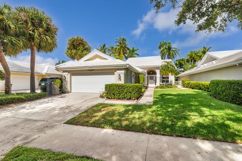 2725 Meadowlark Ln, West Palm Beach, FL, 33409-2020 | Card Image