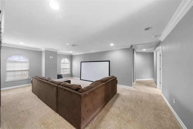 718 S Diamondhead Blvd, House other with 5 bedrooms, 4 bathrooms and null parking in Crosby TX | Image 23