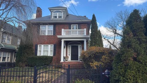 340 Buckhannon Ave, Clarksburg, WV, 26301-3135 | Card Image