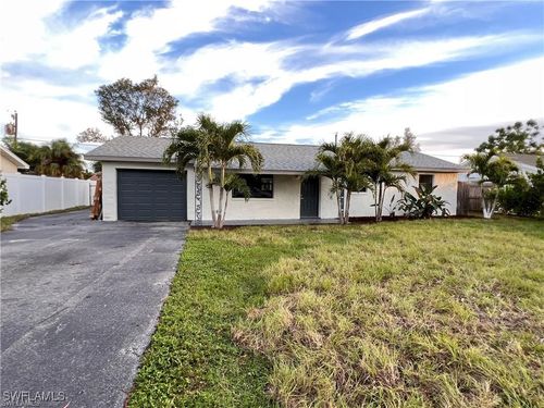 1310 Jeronimo Dr, NAPLES, FL, 34103-3257 | Card Image
