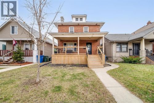 1511 Hall Ave, Windsor, ON, N8X4R6 | Card Image