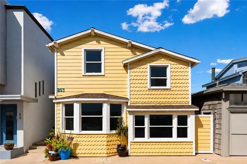 53 B Surfside Ave, Surfside, CA, 90743-1001 | Card Image