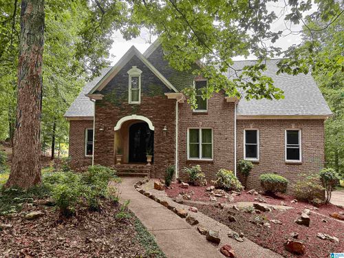 300 Twelve Oaks Cir, CHELSEA, AL, 35043-9771 | Card Image