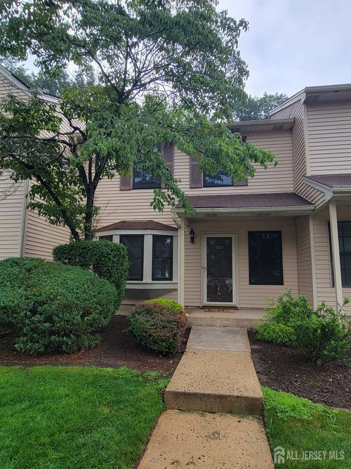 703 Timber Oaks Rd, Edison, NJ, 08820-4202 | Card Image