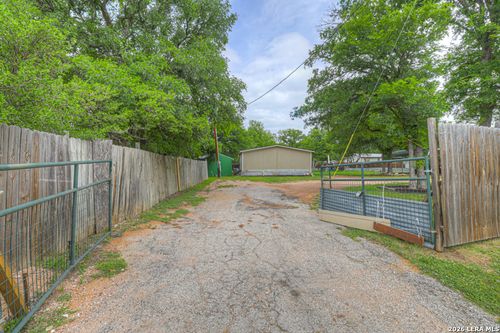 108 Whitetail, Burnet, TX, 78611-4020 | Card Image