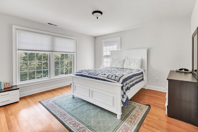 70 Vista View Dr, House other with 5 bedrooms, 4 bathrooms and null parking in Southbury CT | Image 32