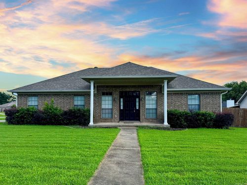 10 Applewood Cir, Cabot, AR, 72023-3980 | Card Image