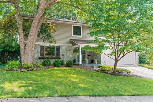 515 Haymore Ave N, Worthington, OH, 43085-2466 | Card Image