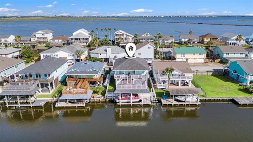 1171 Sailfish St, Bayou Vista, TX, 77563-2714 | Card Image