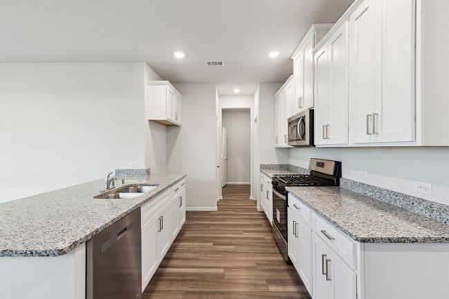 413 Magellan Rd, House other with 4 bedrooms, 4 bathrooms and null parking in Seagoville TX | Image 5