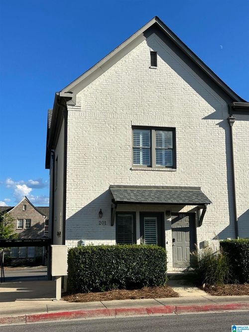 apt-201-2301 Grand Ave, HOOVER, AL, 35226-6107 | Card Image