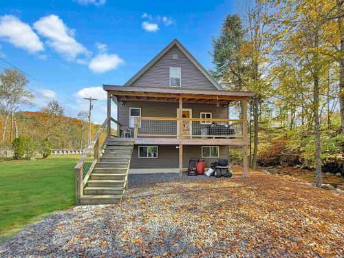 285 Vt Route 25, West Topsham, VT, 05086-9741 | Card Image