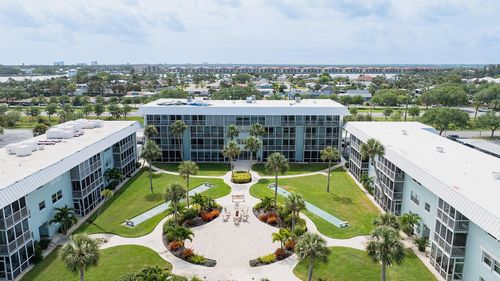 apt-c204-325 N Causeway, NEW SMYRNA BEACH, FL, 32169-5275 | Card Image