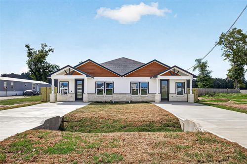 1234 Peter Pine St, Huffman, TX, 77336-4266 | Card Image
