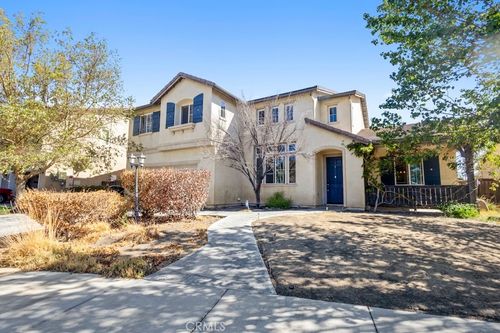 11863 Garret Ln, Victorville, CA, 92392 | Card Image