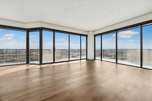 apt-1501-3350 Mccue Rd, Houston, TX, 77056-7111 | Card Image