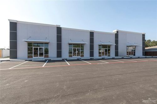 4-302 E Mile 2 Rd, Mission, TX, 78574-1018 | Card Image