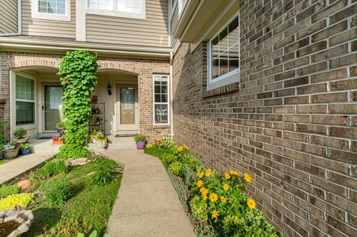 923 Oakmont Ct, Union, KY, 41091-7702 | Card Image