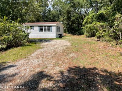 4806 Cattail Street, House other with 3 bedrooms, 2 bathrooms and null parking in Middleburg FL | Image 2