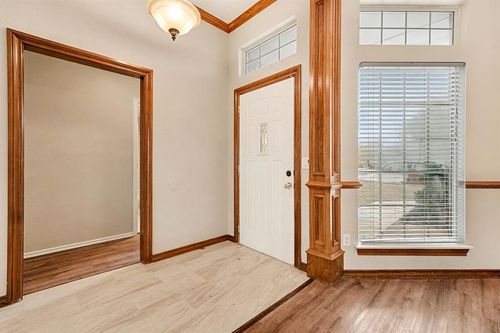 1921 E Cottonwood Ter, Mustang, OK, 73064-6100 | Card Image