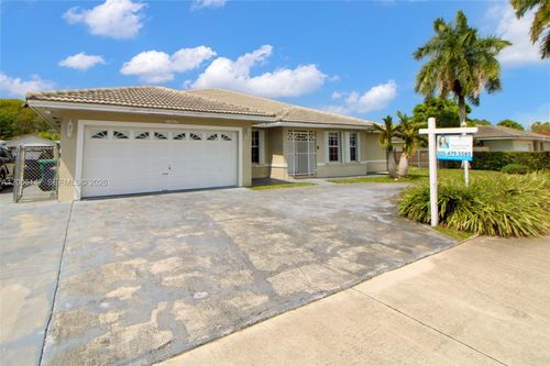 14557 Sw 160th St, Miami, FL, 33177 | Card Image