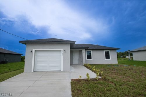 8109 Olive Ct, Labelle, FL, 33935-5836 | Card Image