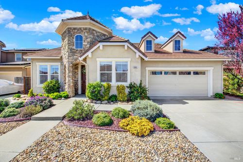 365 Sage Sparrow Cir, Vacaville, CA, 95687-7752 | Card Image