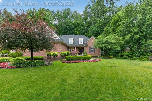 2512 Campbell Ct, Canton, MI, 48188-2662 | Card Image