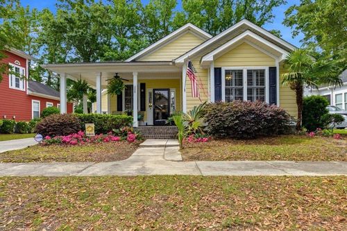 208 Greenwich Dr, Conway, SC, 29526-3992 | Card Image