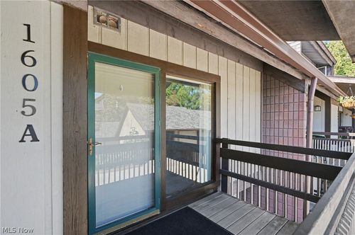 a-1605 Treetop Trl, Akron, OH, 44313-8770 | Card Image