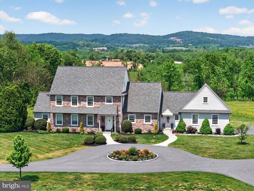 6370 Boyertown Pike, DOUGLASSVILLE, PA, 19518 | Card Image