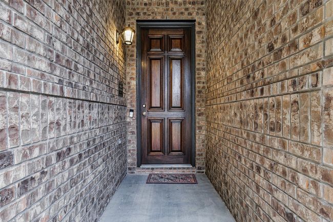 View of property entrance | Image 4
