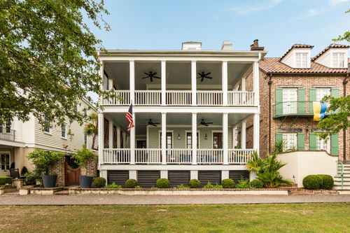 18 Fernandina St, Mount Pleasant, SC, 29464-6694 | Card Image