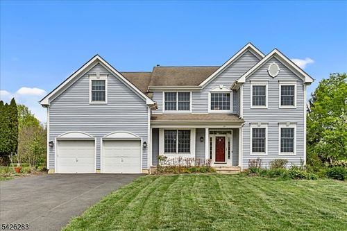 17 Spyglass Rd, SKILLMAN, NJ, 08558-2233 | Card Image