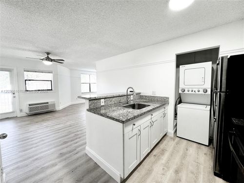 12-4581 W Mcnab Rd, Pompano Beach, FL, 33069-4965 | Card Image