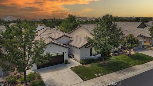 1687 Lewis Crk, Beaumont, CA, 92223-7333 | Card Image