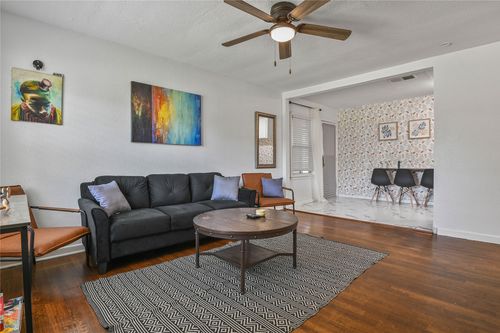 1725 Meadowlark Ln, Denison, TX, 75020-1109 | Card Image