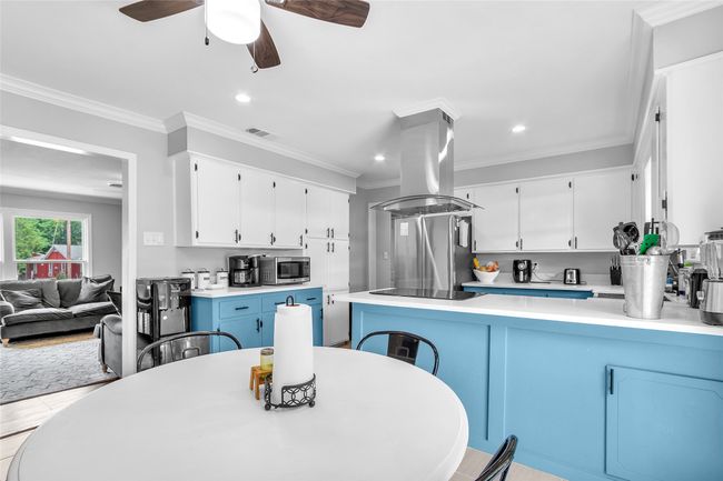 312 Dean St, House other with 3 bedrooms, 2 bathrooms and null parking in Athens TX | Image 11
