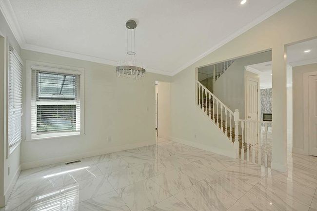 15516 84 A Avenue, House other with 5 bedrooms, 4 bathrooms and 6 parking in Surrey BC | Image 14