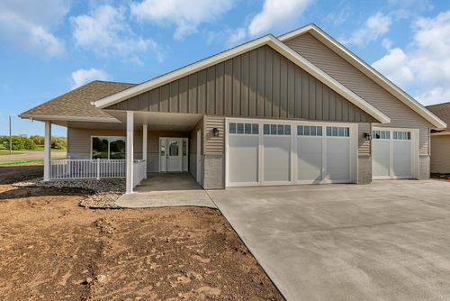 311 15th St N, Cold Spring, MN, 56320-4412 | Card Image