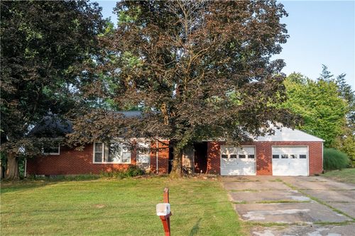 101 W Marshall Dr, Pittsburgh, PA, 15215-1461 | Card Image