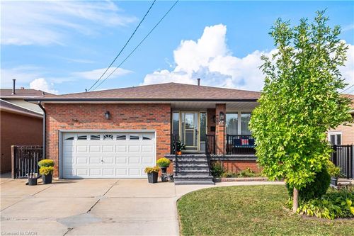 55 Honeywell Dr, Hamilton, ON, L8E1L8 | Card Image