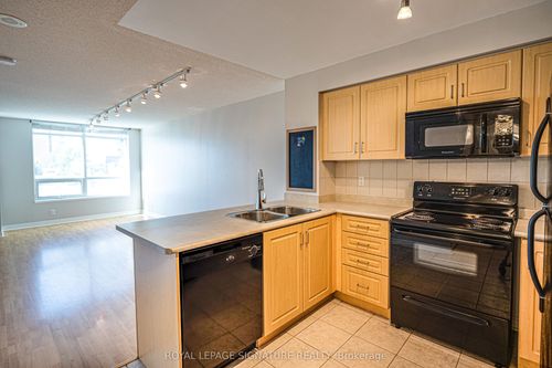 402-212 Eglinton Ave E, Toronto, ON, M4P0A3 | Card Image