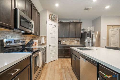 3627 Twin Dish Way, New Braunfels, TX, 78130-0215 | Card Image