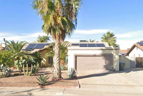 4934 W Grovers Ave, Glendale, AZ, 85308-3329 | Card Image