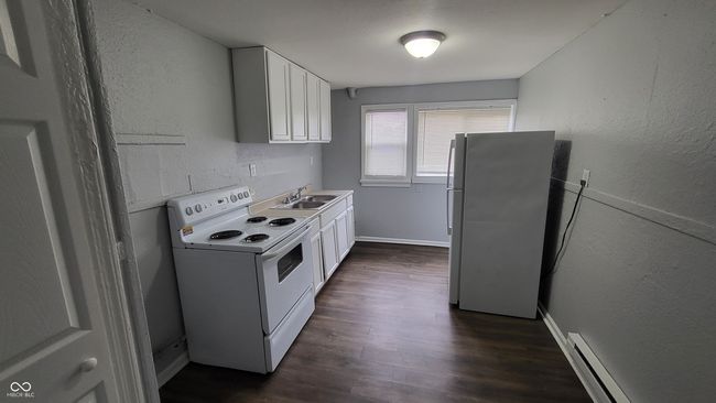 APT-3 - 4224 Unit 3 E Washington St, House other with 2 bedrooms, 1 bathrooms and null parking in Indianapolis IN | Image 5
