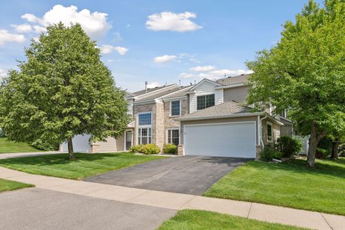 7629 Arboretum Village Circle, Chanhassen, MN, 55317 | Card Image