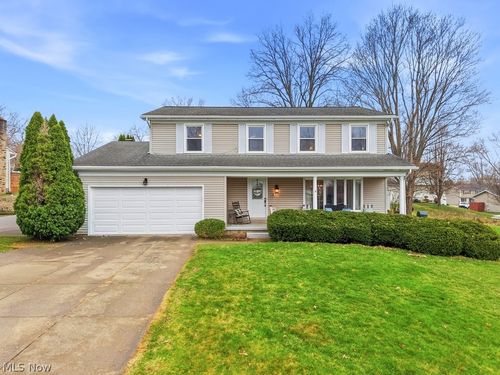 3320 Butternut Dr, Norton, OH, 44203-5230 | Card Image