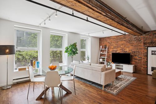 203-150 Alexander St, Vancouver, BC, V6A1B5 | Card Image